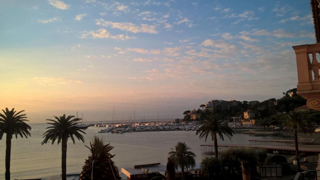 Blurapallo Buitenkant foto